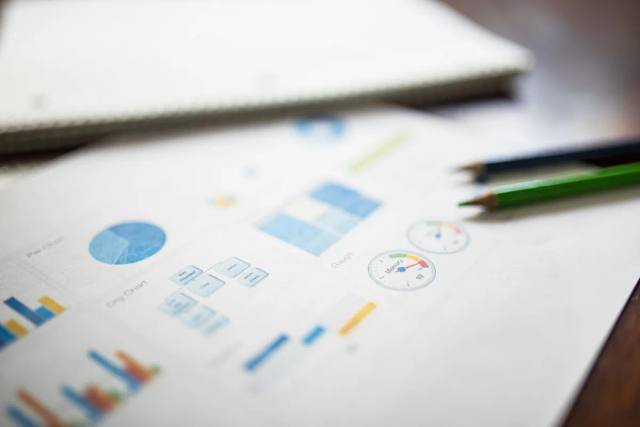 Comparative Overview: CDSL vs. NSDL