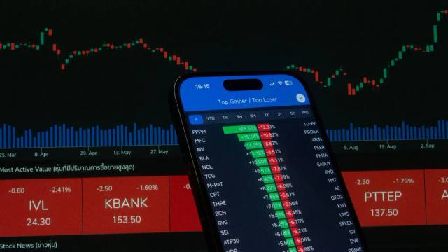 Ixigo, Pioneering Travel Technology Firm, Initiates IPO process, files DRHP with SEBI