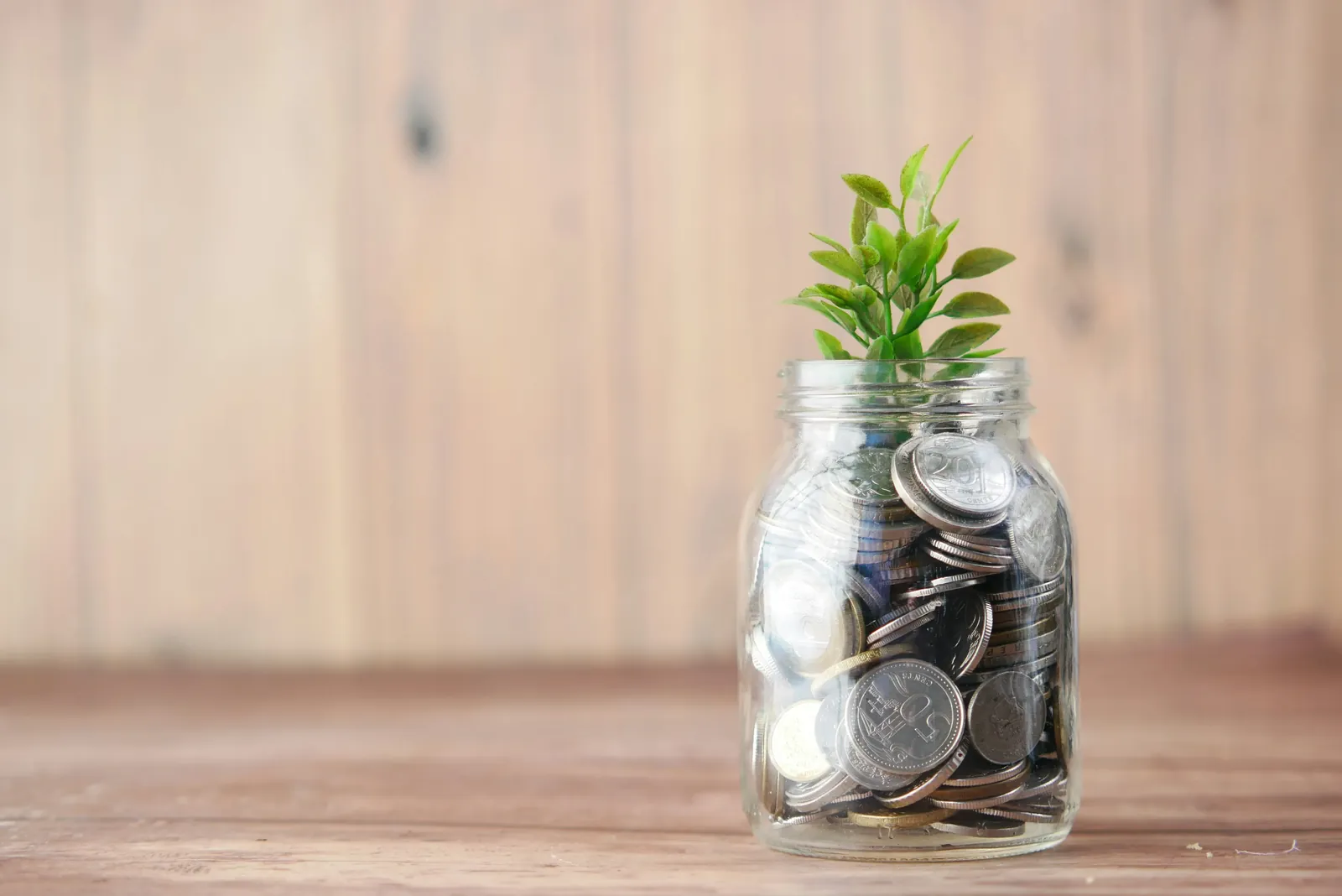 2-Minute Dive: Analyzing Hero FinCorp's Financial Performance & Valuation Trends